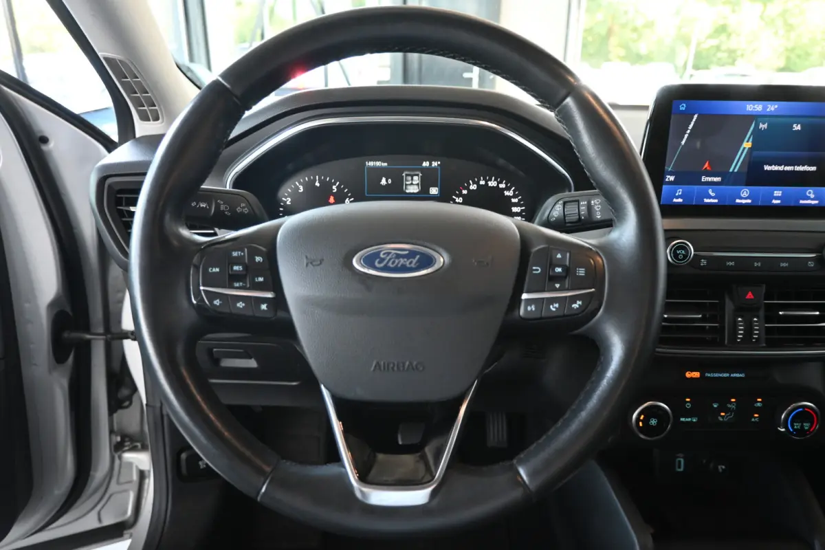 1.0 Active Business Automaat Navigatie Carplay LED Rijklaarprijs Inruil Mogelijk!