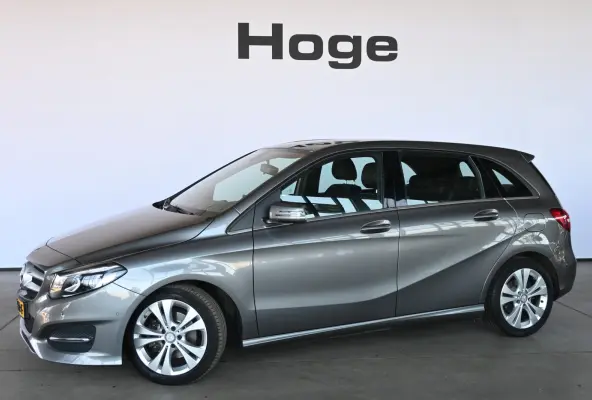 180 Ambition Automaat Clima Navigatie LED Rijklaarprijs! Inruil Mogelijk!