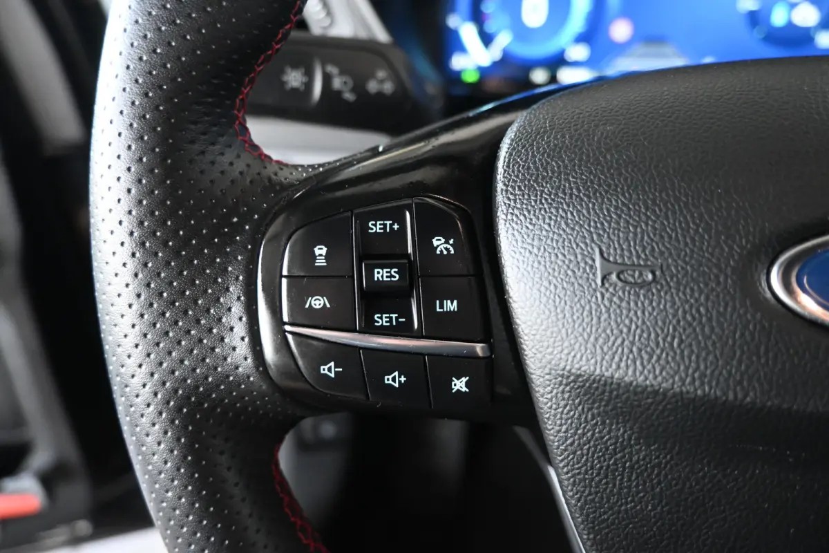 2.5 PHEV Vignale Automaat Navigatie Stoelverwarming Head Up! LED Camera Rijklaarprijs! Inruil Mogelijk!