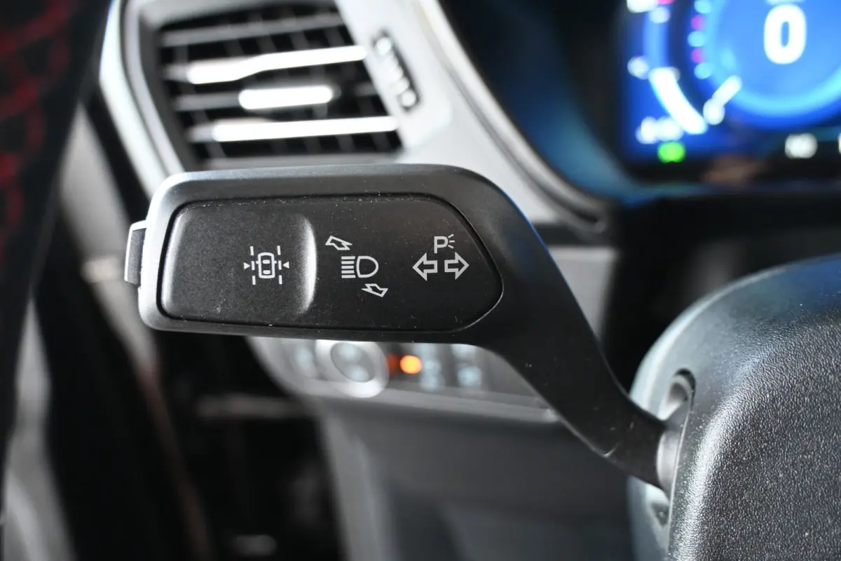 2.5 PHEV Vignale Automaat Navigatie Stoelverwarming Head Up! LED Camera Rijklaarprijs! Inruil Mogelijk!