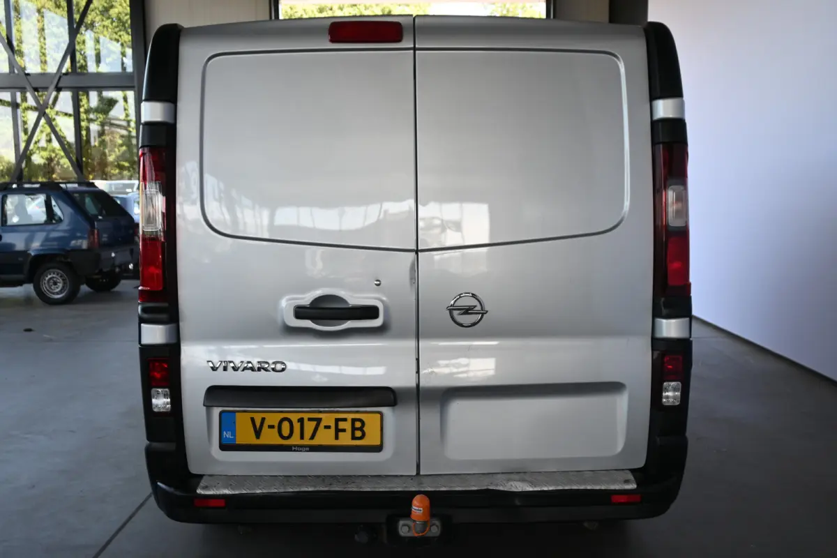 1.6 CDTI L1H1 Edition 3 Zits Airco Cruise Control Schuifdeur Trekhaak Rijklaarprijs! Inruil Mogelijk!
