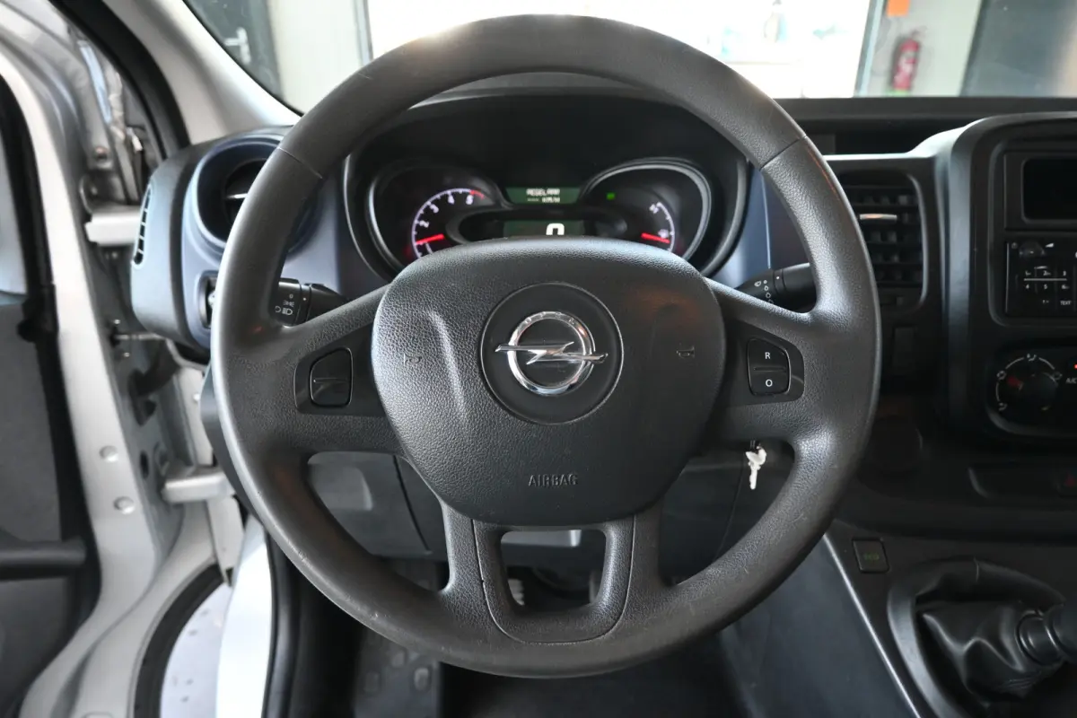 1.6 CDTI L1H1 Edition 3 Zits Airco Cruise Control Schuifdeur Trekhaak Rijklaarprijs! Inruil Mogelijk!