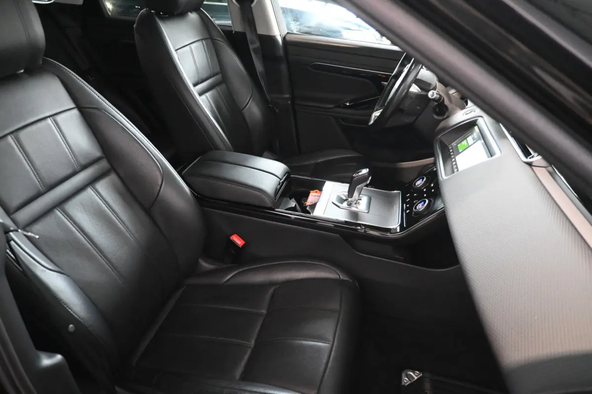 2.0 P200 AWD Automaat Navigatie Leder Stoel/Stuur verwarming Rijklaarprijs Inruil Mogelijk!