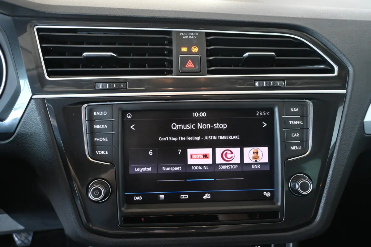 1.4 TSI Highline R-Line Clima Navigatie Carplay 1e Eigenaar Trekhaak Rijklaarprijs! Inruil Mogelijk!