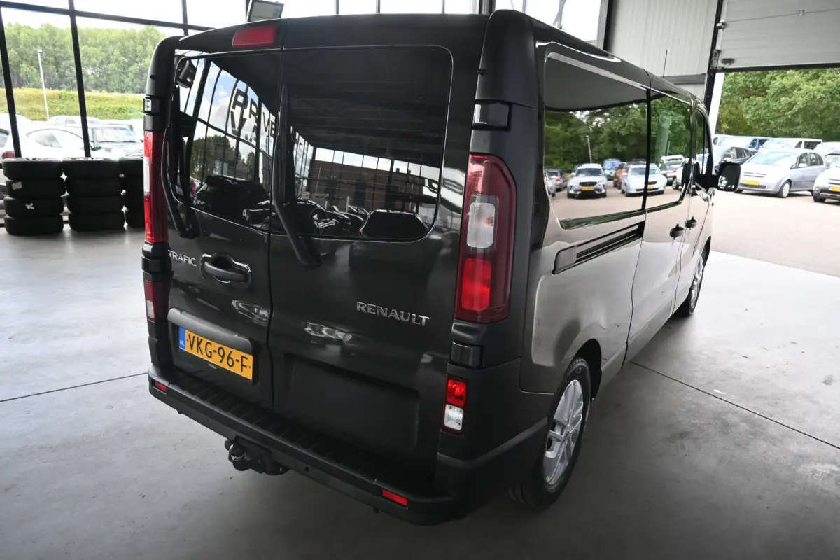 2.0 dCi Automaat 145 T29 L2H1 DC Comfort Airco Navigatie LED 1e Eigenaar Rijklaarprijs! Inruil Mogelijk!