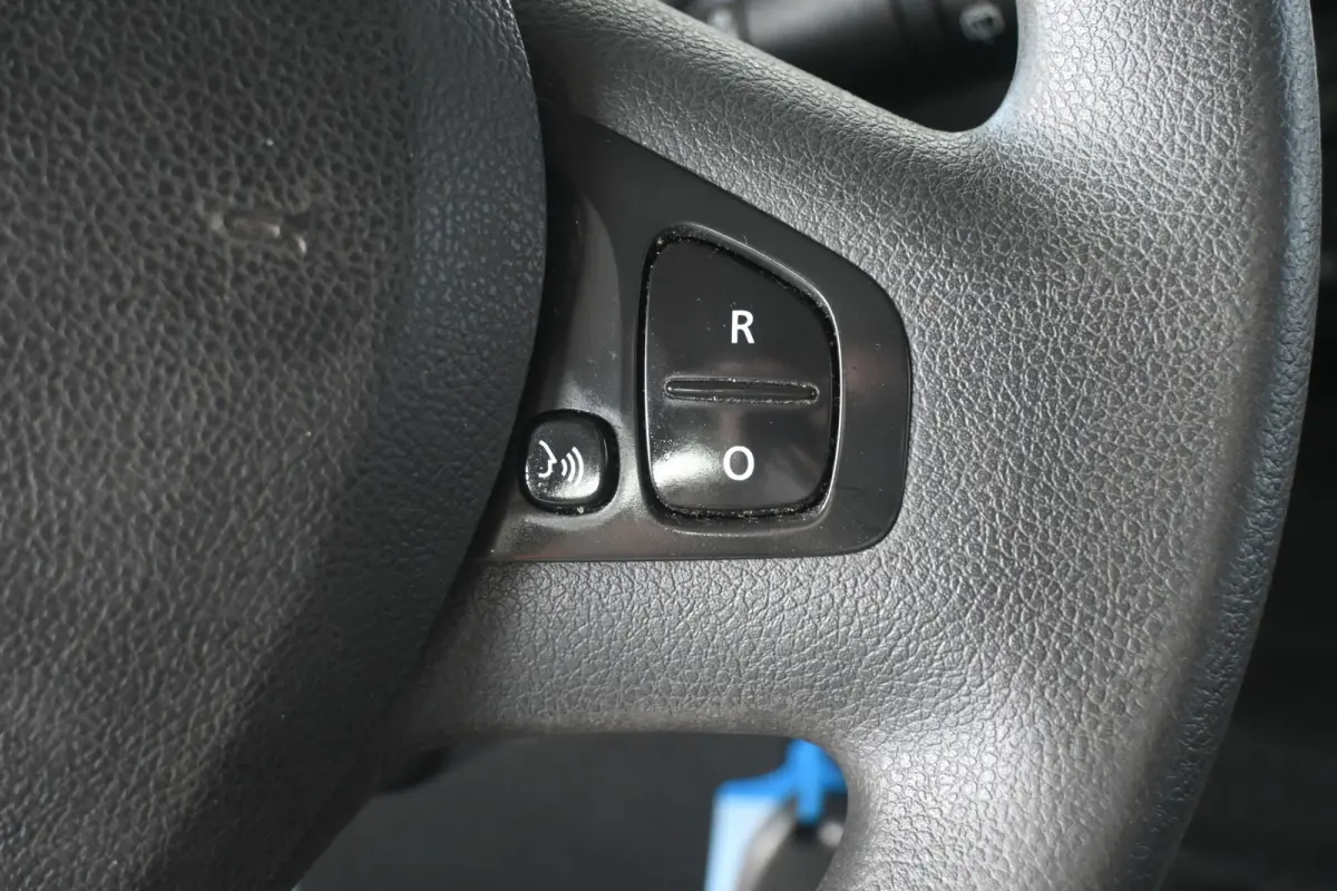 2.0 dCi Automaat 145 T29 L2H1 DC Comfort Airco Navigatie LED 1e Eigenaar Rijklaarprijs! Inruil Mogelijk!