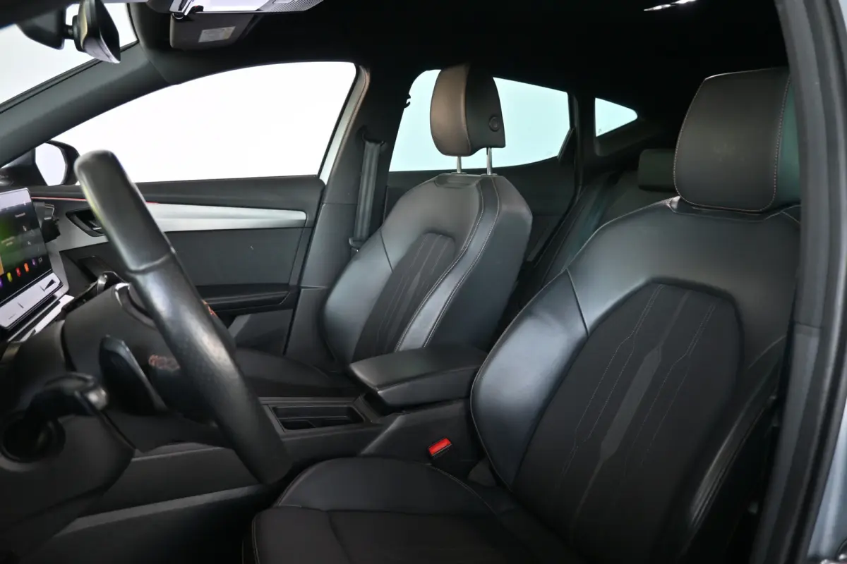 1.5 TSI Automaat Clima Adaptieve cruise Navigatie Apple carplay Trekhaak PDC Inruil mogelijk