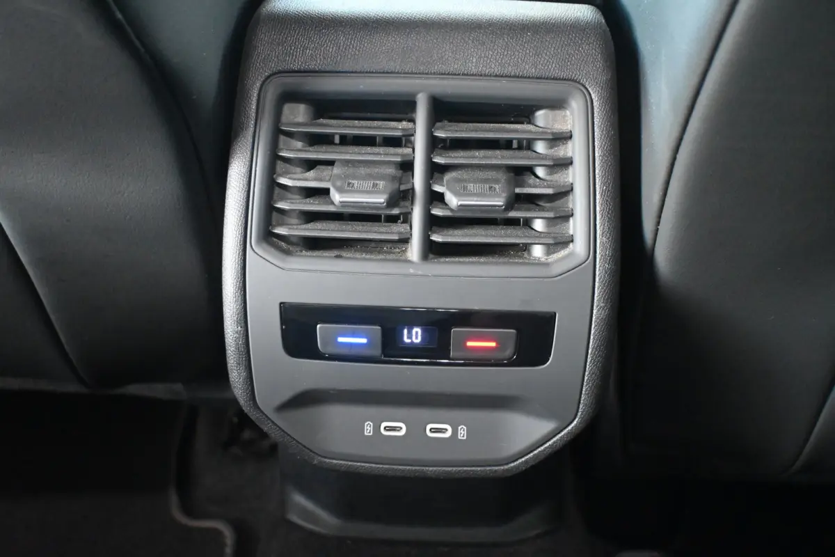 1.5 TSI Automaat Clima Adaptieve cruise Navigatie Apple carplay Trekhaak PDC Inruil mogelijk