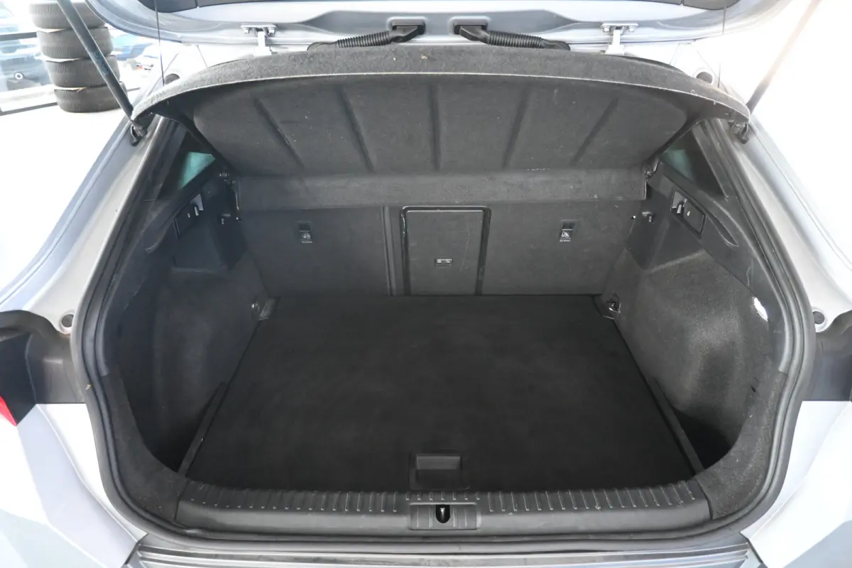 1.5 TSI Automaat Clima Adaptieve cruise Navigatie Apple carplay Trekhaak PDC Inruil mogelijk