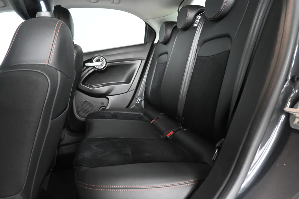 Cross 1.4 Turbo MultiAir S-Design Cross Navigatie Clima Trekhaak Cruise control 1e Eigenaar 100% Onderhouden! Inruil Mogelijk!