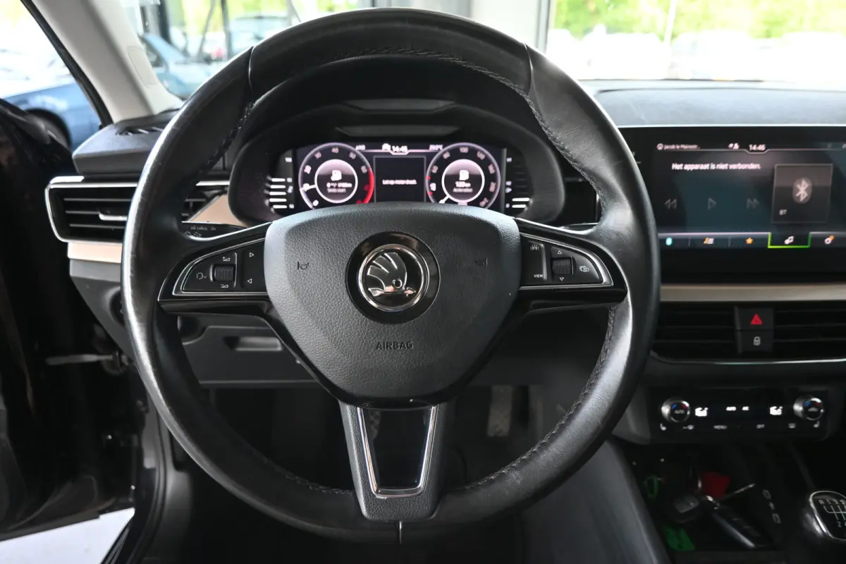 1.0 TSI Business Edition Clima Carplay Stoelverwarming Virtual Rijklaarprijs! Inruil Mogelijk!