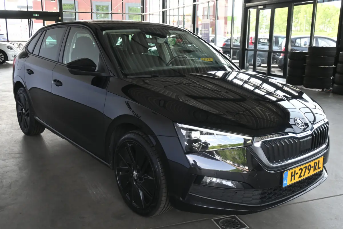 1.0 TSI Business Edition Clima Carplay Stoelverwarming Virtual Rijklaarprijs! Inruil Mogelijk!