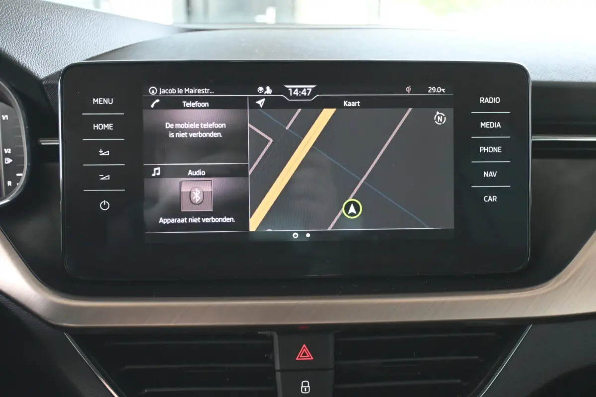 1.0 TSI Business Edition Clima Carplay Stoelverwarming Virtual Rijklaarprijs! Inruil Mogelijk!
