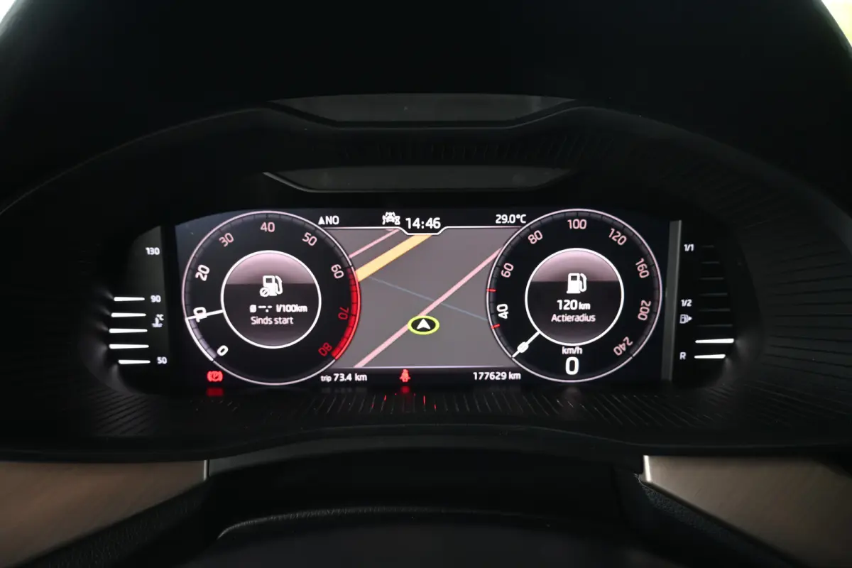 1.0 TSI Business Edition Clima Carplay Stoelverwarming Virtual Rijklaarprijs! Inruil Mogelijk!