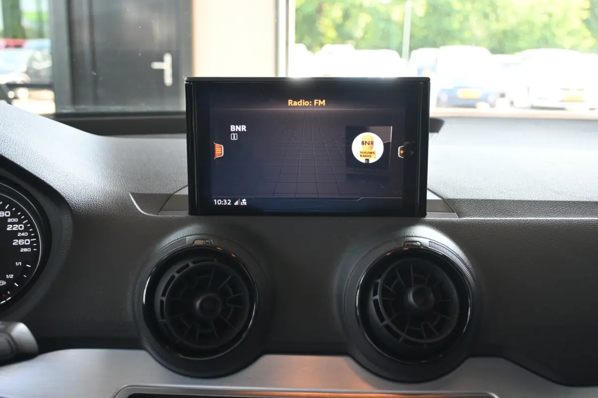 1.4 TFSI CoD Design Pro Line Plus Automaat Clima Stoelverwarming Navigatie Rijklaarprijs! Inruil Mogelijk!
