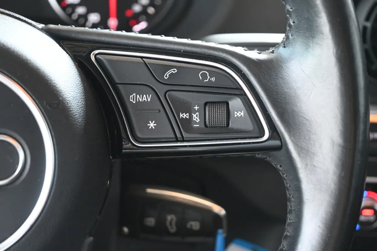 1.4 TFSI CoD Design Pro Line Plus Automaat Clima Stoelverwarming Navigatie Rijklaarprijs! Inruil Mogelijk!