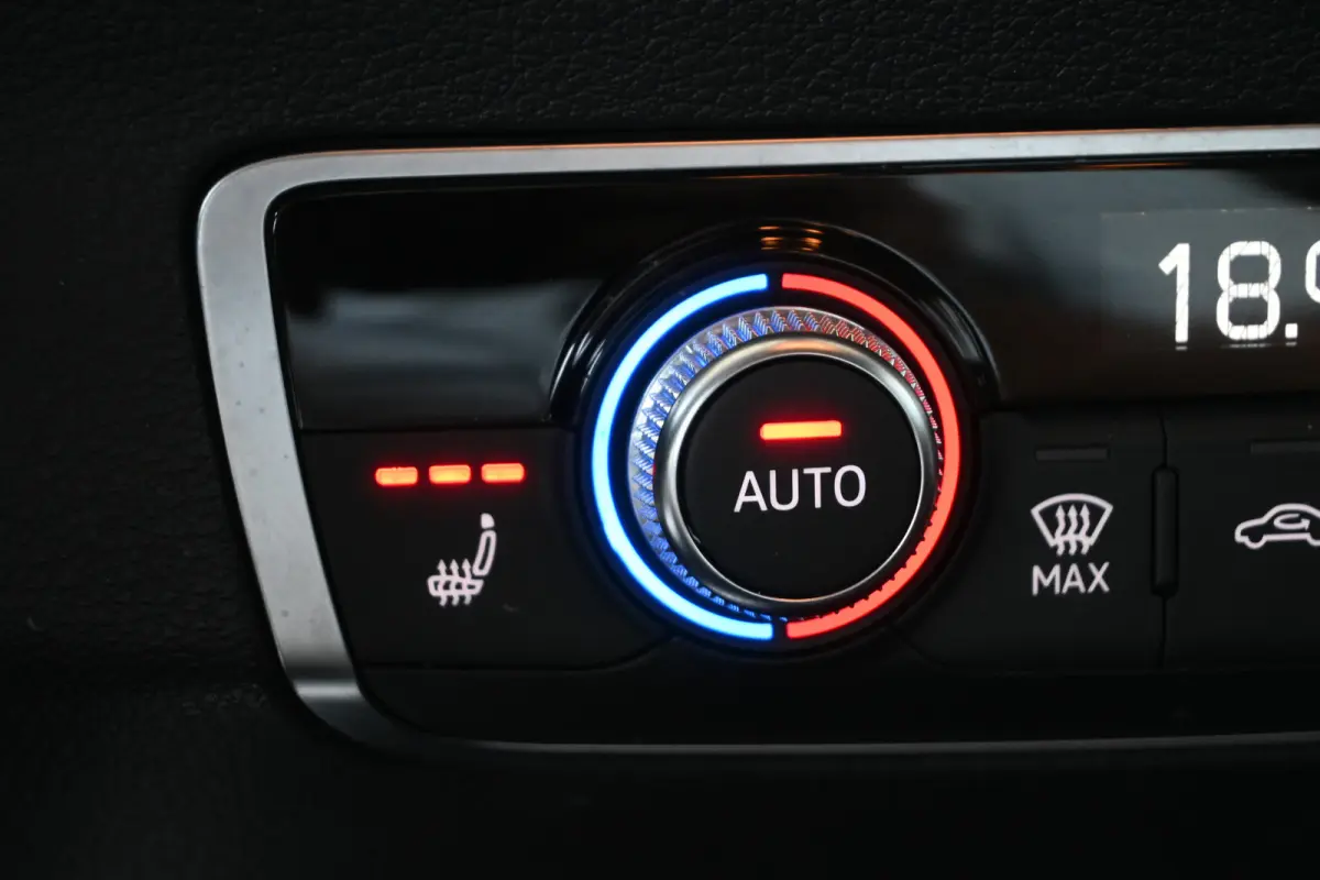 1.4 TFSI CoD Design Pro Line Plus Automaat Clima Stoelverwarming Navigatie Rijklaarprijs! Inruil Mogelijk!