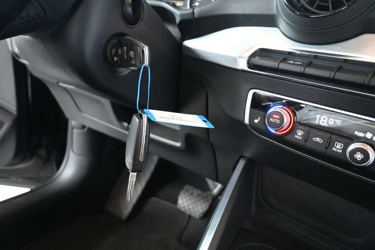 1.4 TFSI CoD Design Pro Line Plus Automaat Clima Stoelverwarming Navigatie Rijklaarprijs! Inruil Mogelijk!