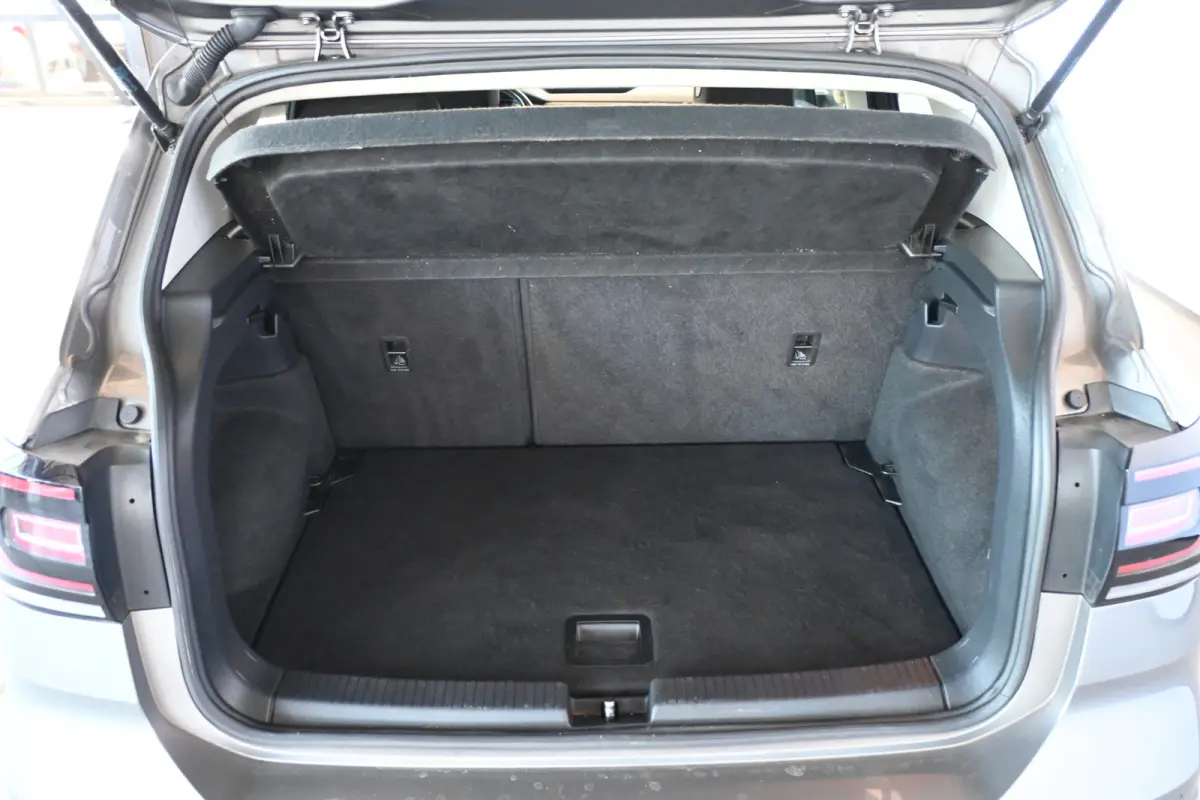1.0 TSI Life Clima Adaptieve Cruise Carplay PDC Stoelverwarming 1e Eigenaar! Inruil Mogelijk!
