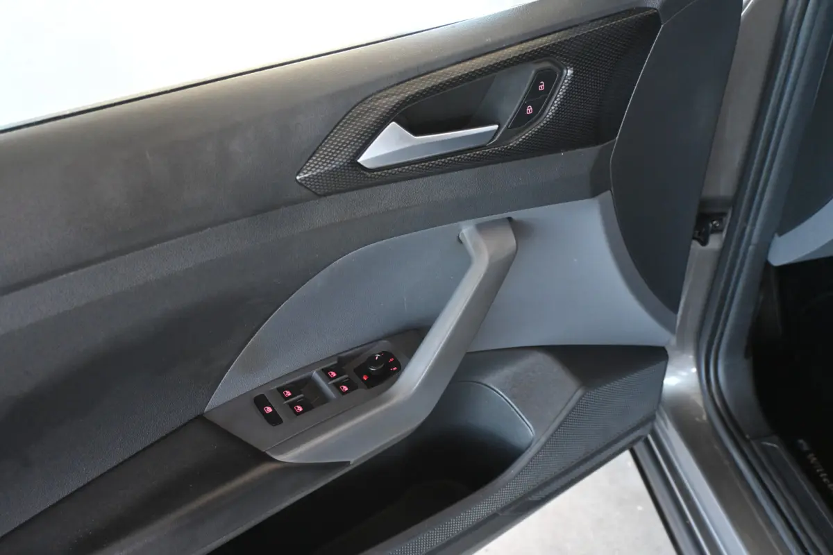 1.0 TSI Life Clima Adaptieve Cruise Carplay PDC Stoelverwarming 1e Eigenaar! Inruil Mogelijk!