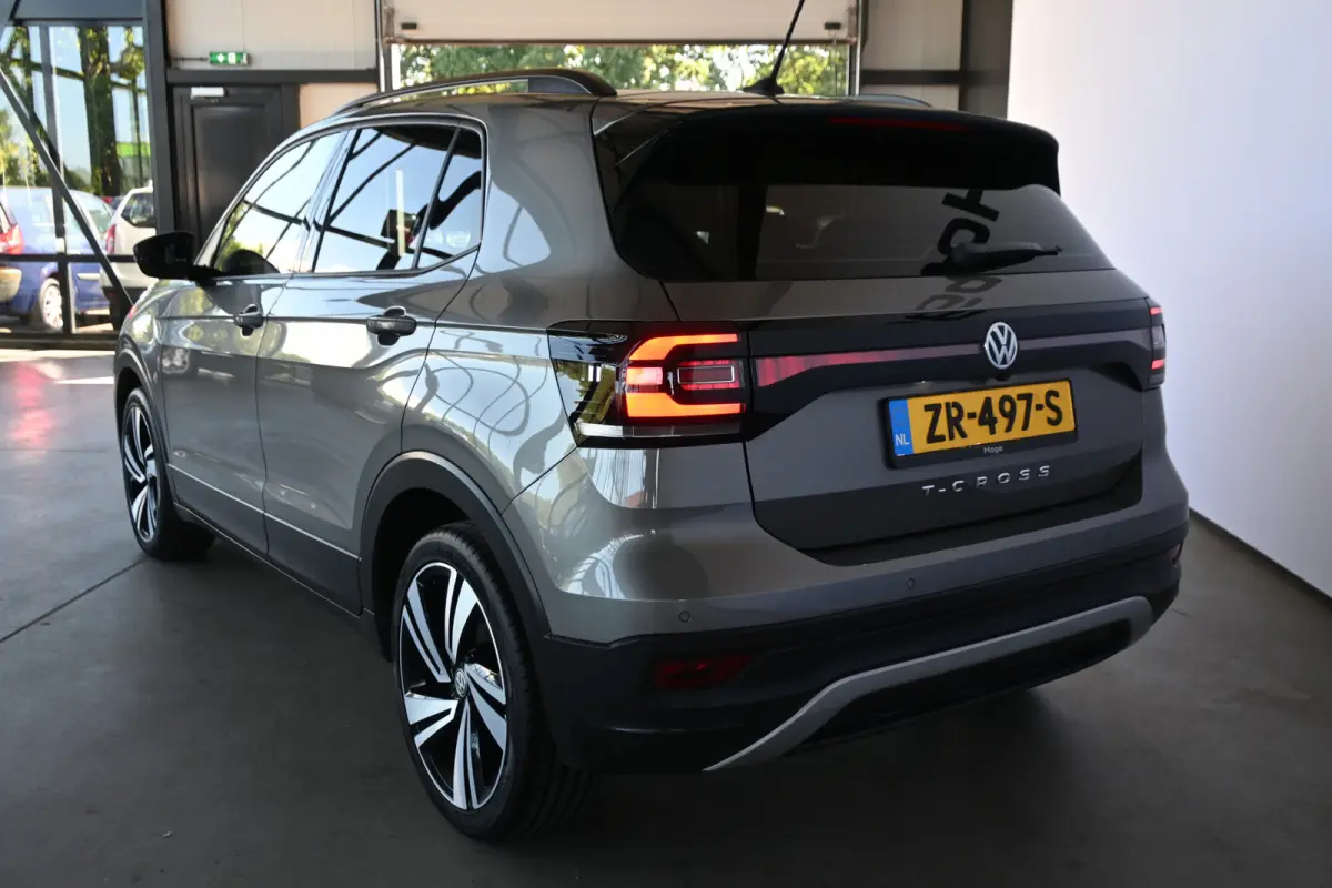 1.0 TSI Life Clima Adaptieve Cruise Carplay PDC Stoelverwarming 1e Eigenaar! Inruil Mogelijk!