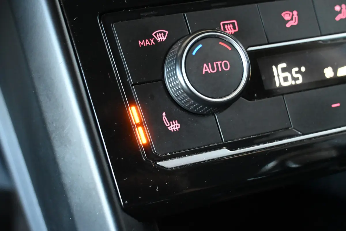 1.0 TSI Life Clima Adaptieve Cruise Carplay PDC Stoelverwarming 1e Eigenaar! Inruil Mogelijk!