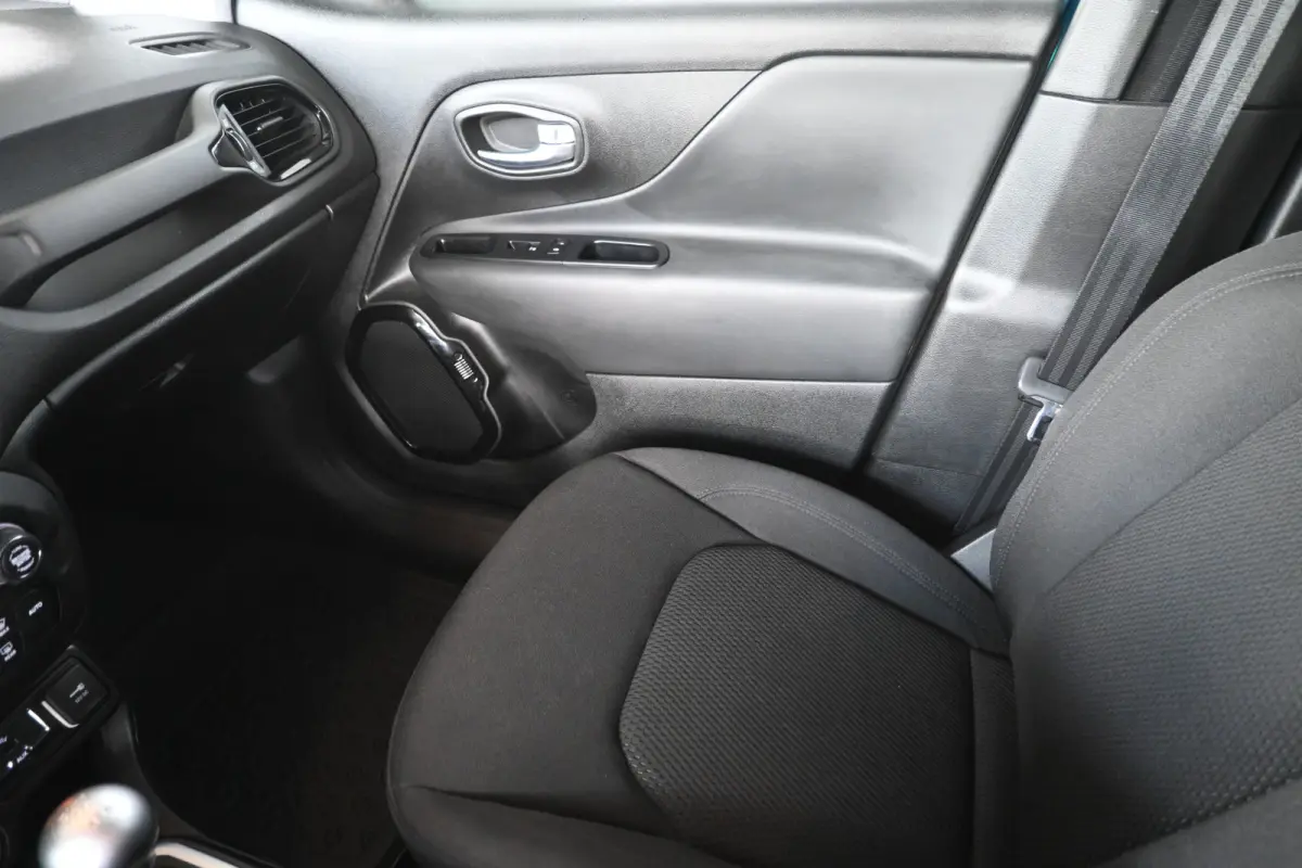 1.0T Freedom Airco Navigatie Cruise Control Rijklaarprijs! Inruil Mogelijk!