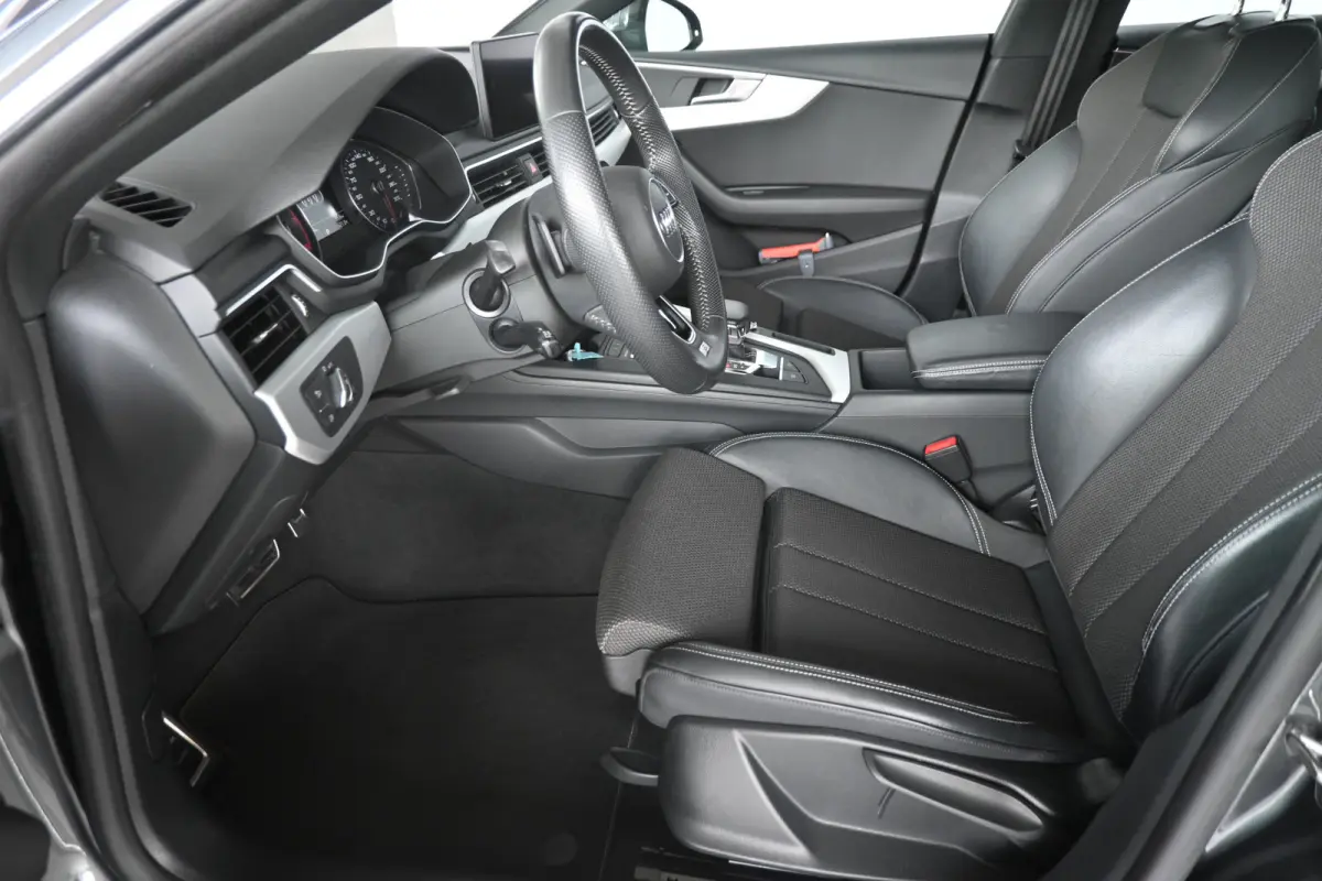 40 TFSI Automaat Sport S-line Edition Clima Navigatie LED Cruise Control Rijklaaprijs! Inruil Mogelijk!