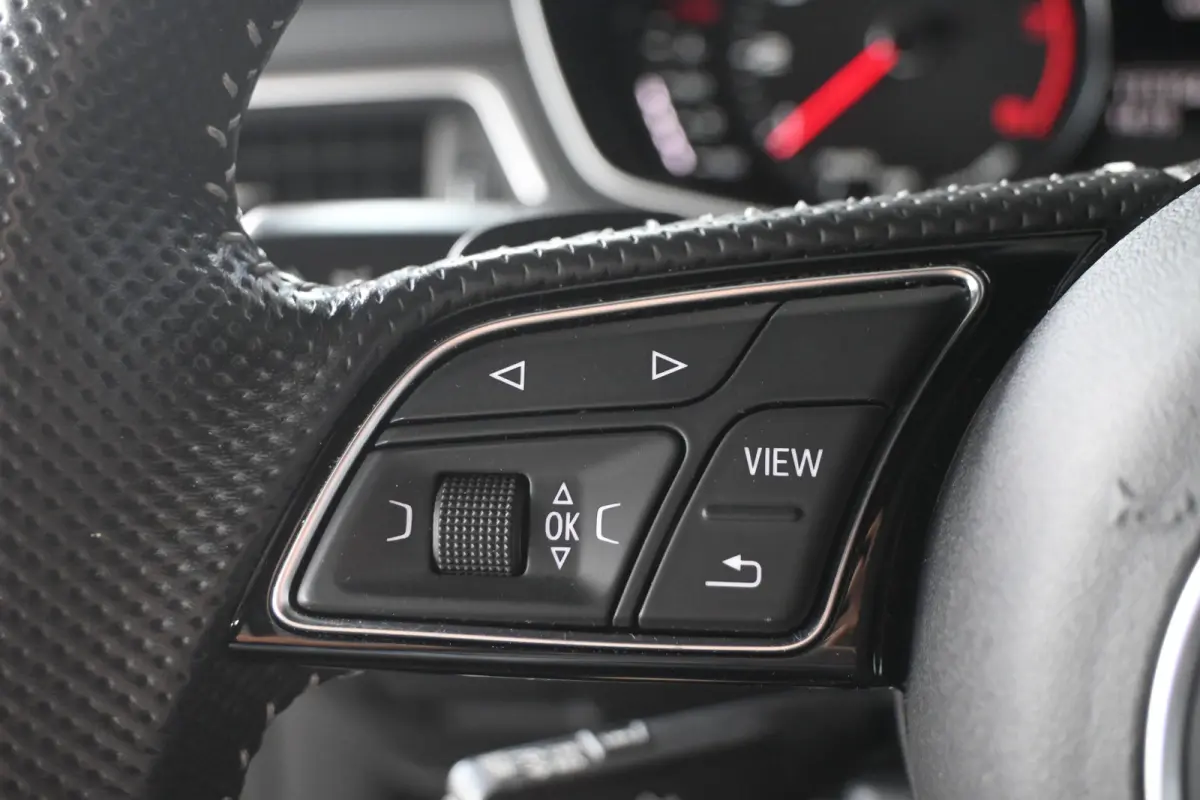 40 TFSI Automaat Sport S-line Edition Clima Navigatie LED Cruise Control Rijklaaprijs! Inruil Mogelijk!
