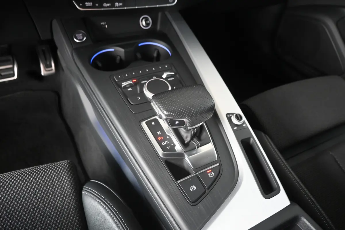 40 TFSI Automaat Sport S-line Edition Clima Navigatie LED Cruise Control Rijklaaprijs! Inruil Mogelijk!