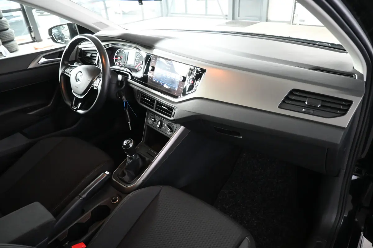1.0 TSI R-Line Edition Airco Carplay Cruise Control Rijklaarprijs! Inruil Mogelijk!
