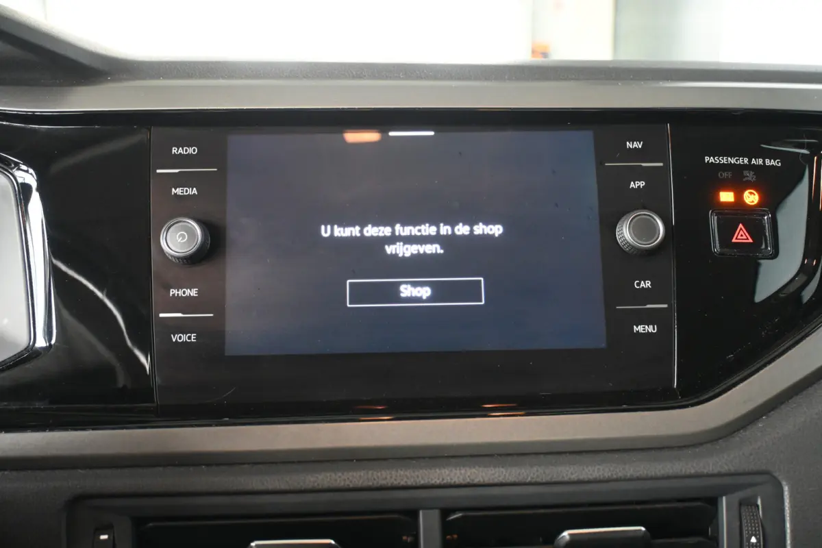 1.0 TSI R-Line Edition Airco Carplay Cruise Control Rijklaarprijs! Inruil Mogelijk!
