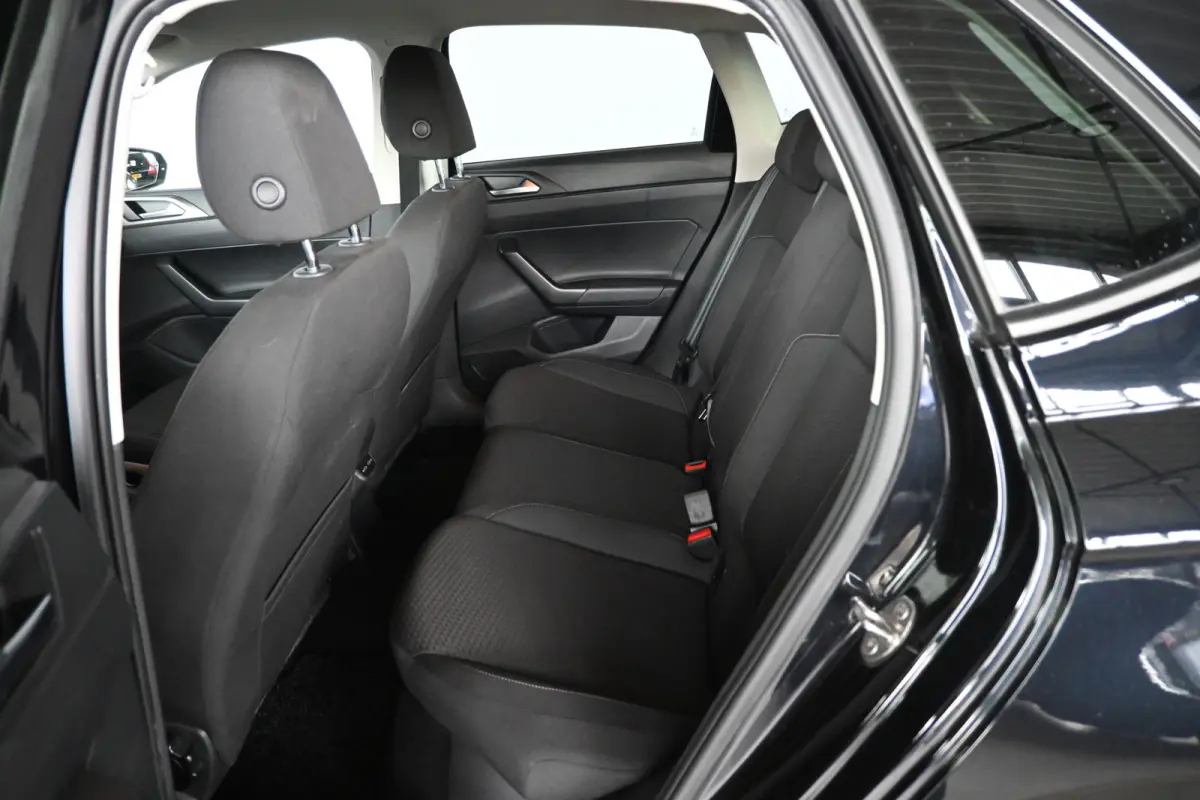 1.0 TSI R-Line Edition Airco Carplay Cruise Control Rijklaarprijs! Inruil Mogelijk!