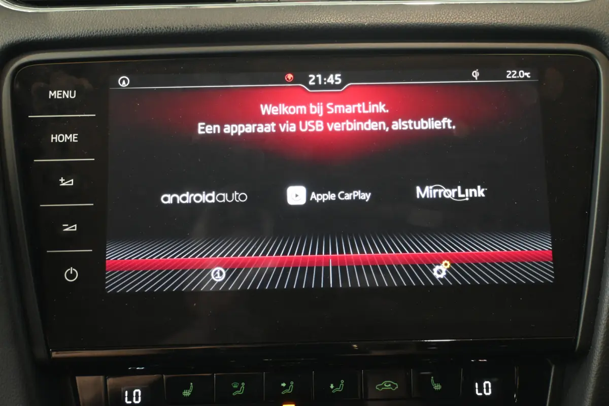 1.0 TSI Greentech Style Business Automaat Navigatie Carplay Stoelverwarming Inruil Mogelijk!