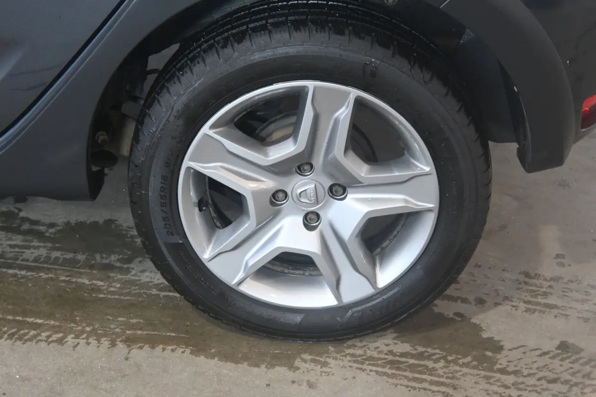 0.9 TCe Tech Road Airco Navigatie Trekhaak Goed Onderhouden! Inruil Mogelijk!