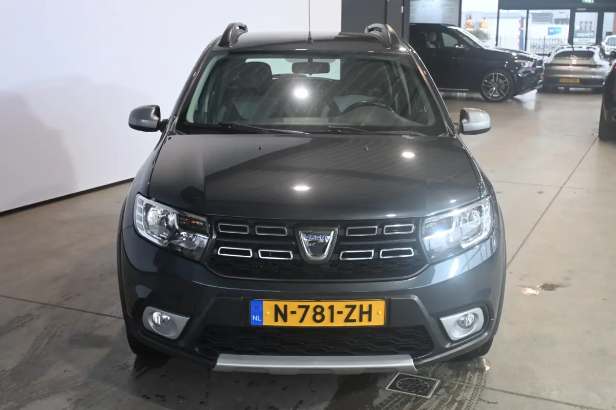 0.9 TCe Tech Road Airco Navigatie Trekhaak Goed Onderhouden! Inruil Mogelijk!