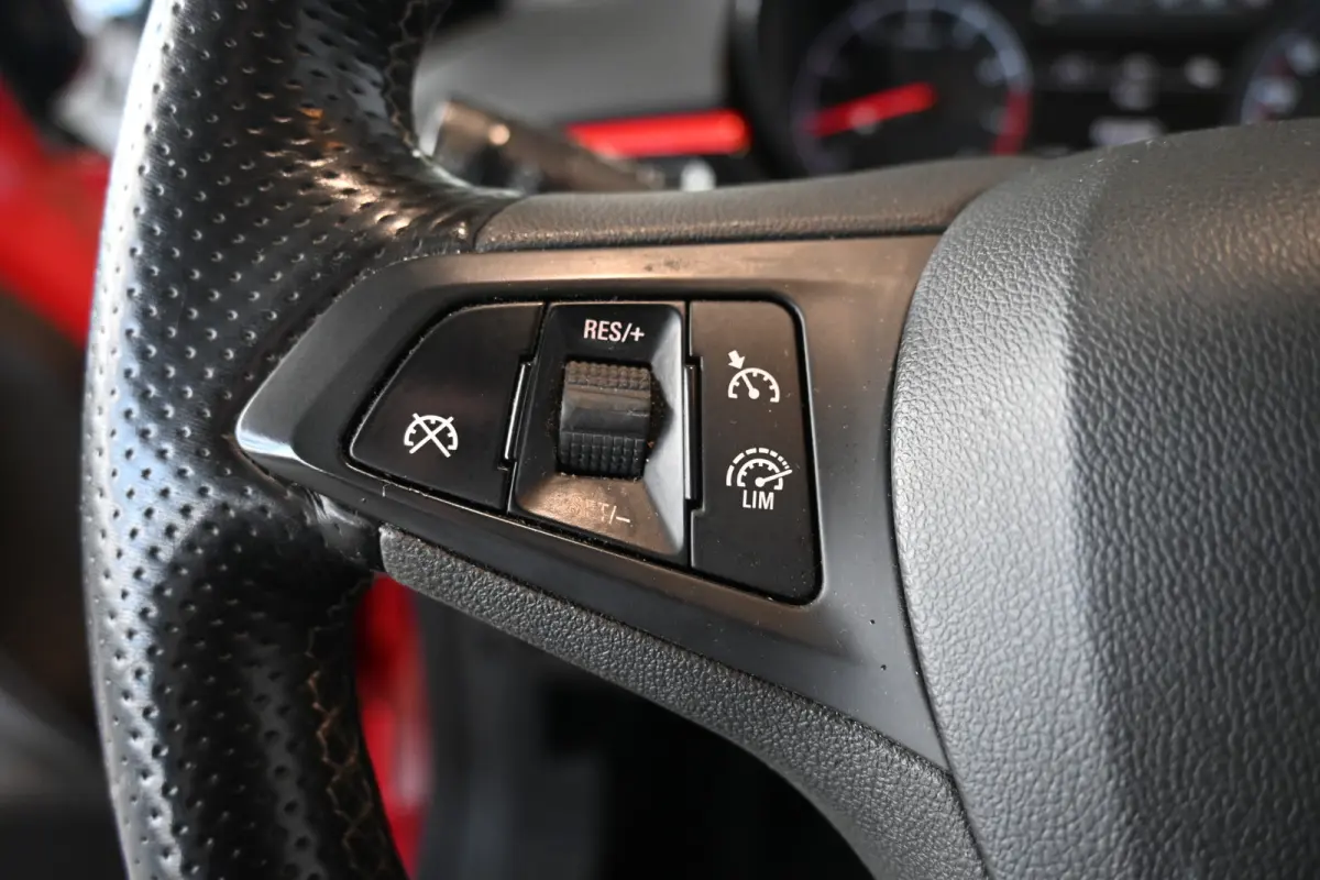 1.0 Turbo OPC Line Edition Airco Cruise Control Carplay Goed Onderhouden! Inruil Mogelijk!