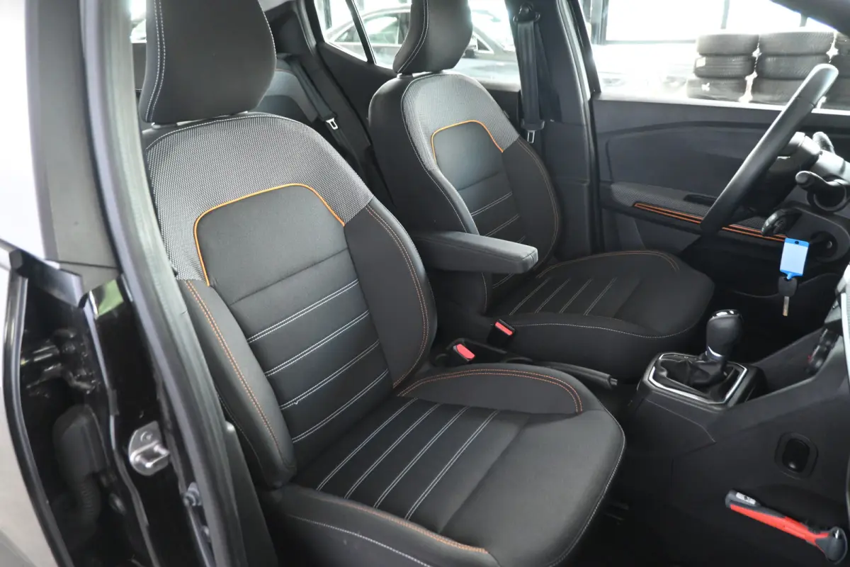 1.0 TCe 90 Comfort Automaat Airco Cruise Pdc Navigatie 1e Eigenaar Inruil Mogelijk!