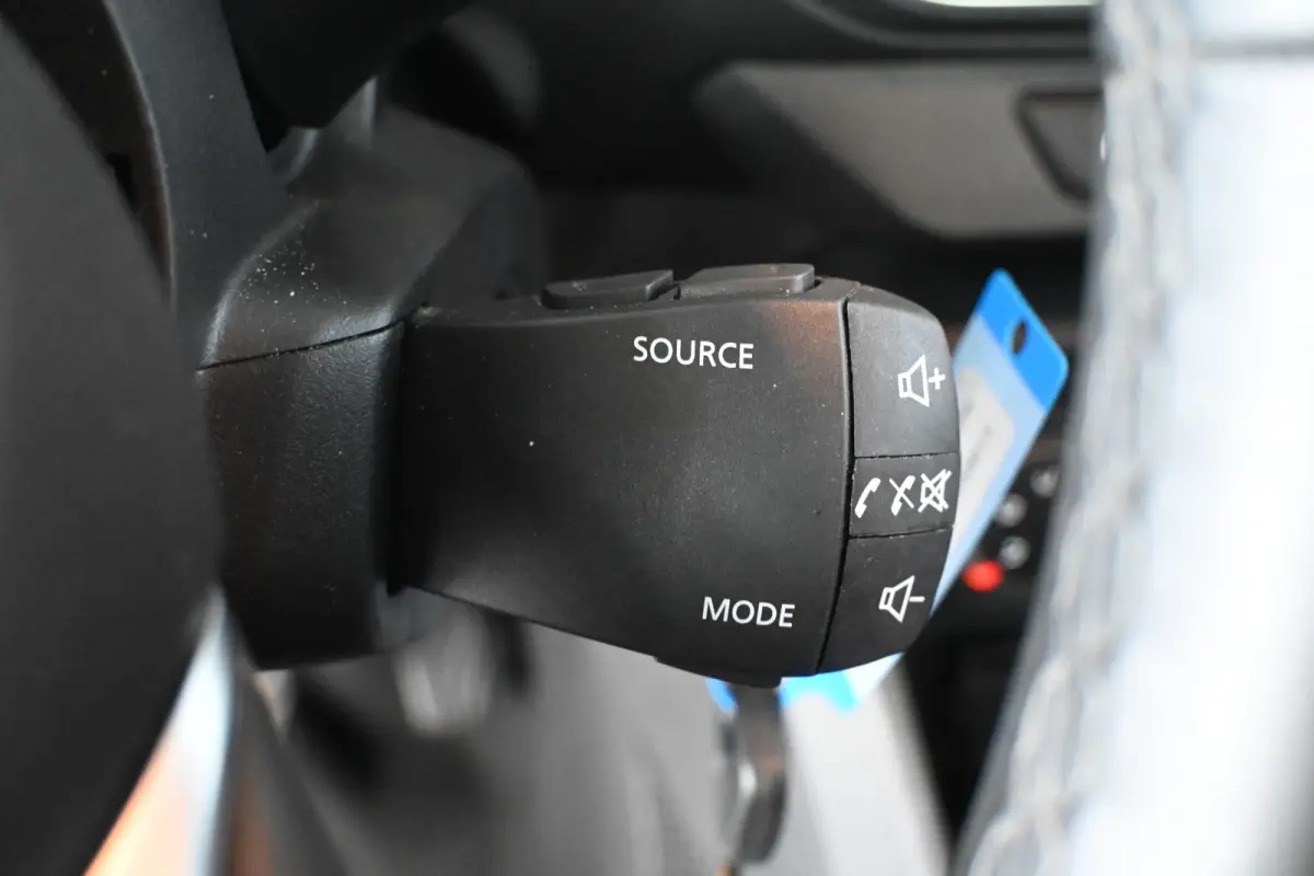 1.0 TCe 90 Comfort Automaat Airco Cruise Pdc Navigatie 1e Eigenaar Inruil Mogelijk!
