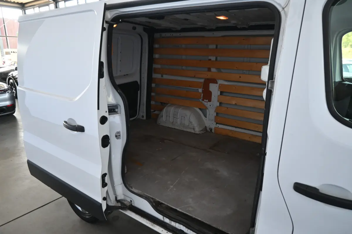 1.6 dCi T27 L1H1 Générique BTW Nap Airco Trekhaak Elektrisch Pakket Inruil Mogelijk!