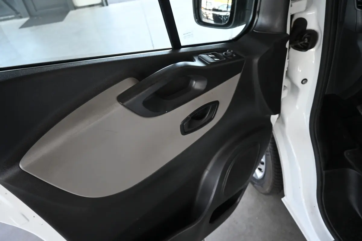 1.6 dCi T27 L1H1 Générique BTW Nap Airco Trekhaak Elektrisch Pakket Inruil Mogelijk!