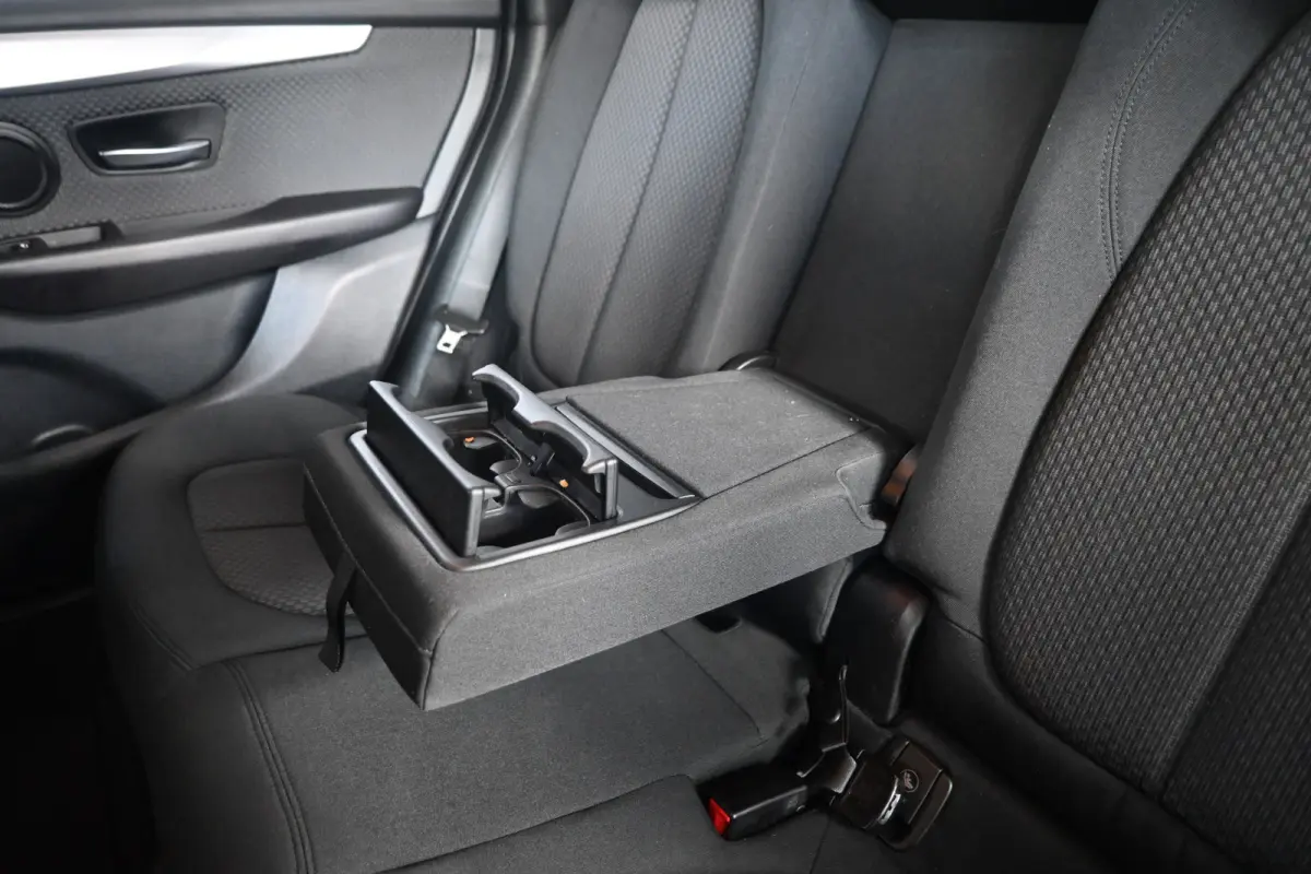 218i Automaat Centennial Executive Navigatie LED Rijklaarprijs! Inruil Mogelijk!