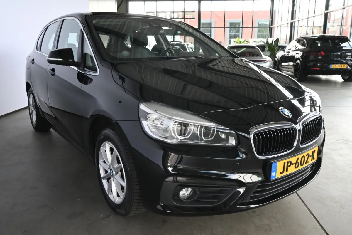 218i Automaat Centennial Executive Navigatie LED Rijklaarprijs! Inruil Mogelijk!