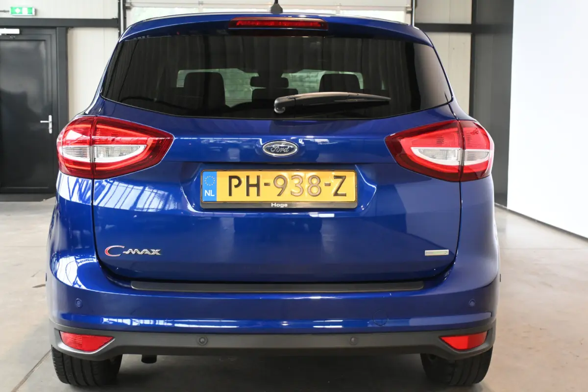 1.0 Titanium Nap! Clima PDC Cruise Navigatie CarPlay 1e Eigenaar! Inruil Mogelijk!