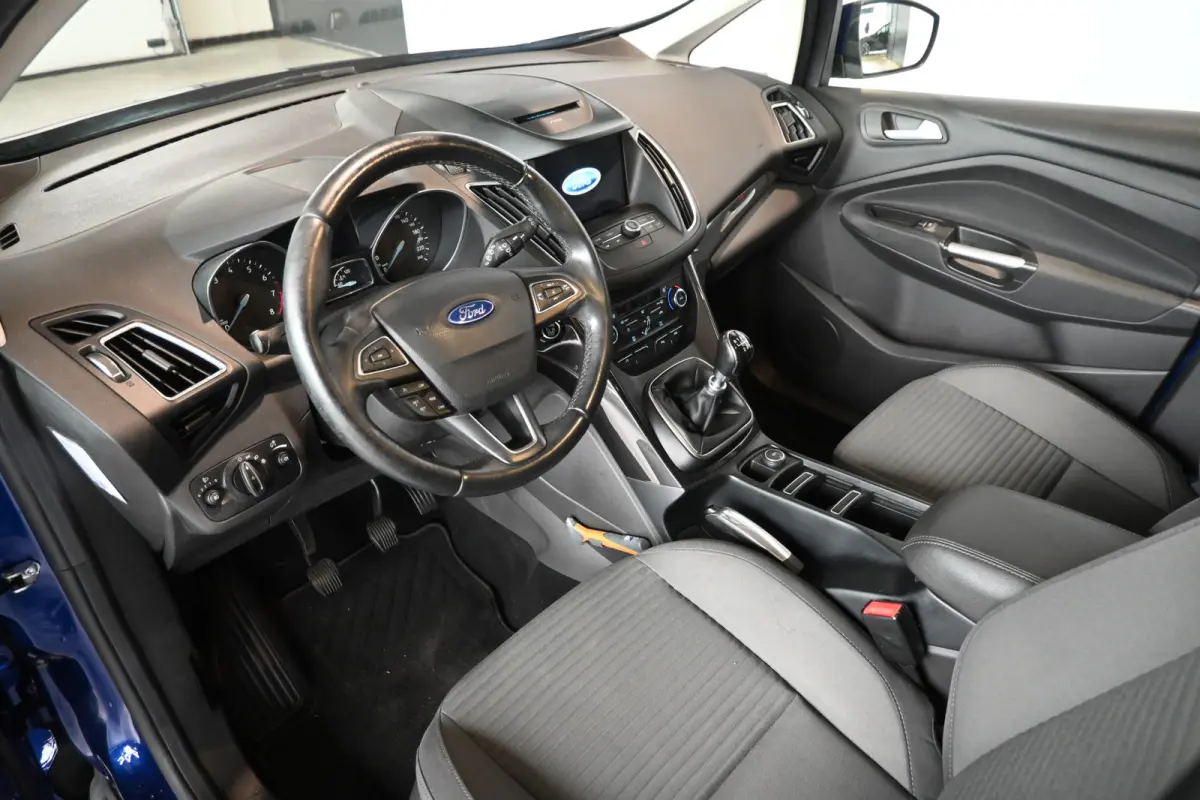 1.0 Titanium Nap! Clima PDC Cruise Navigatie CarPlay 1e Eigenaar! Inruil Mogelijk!