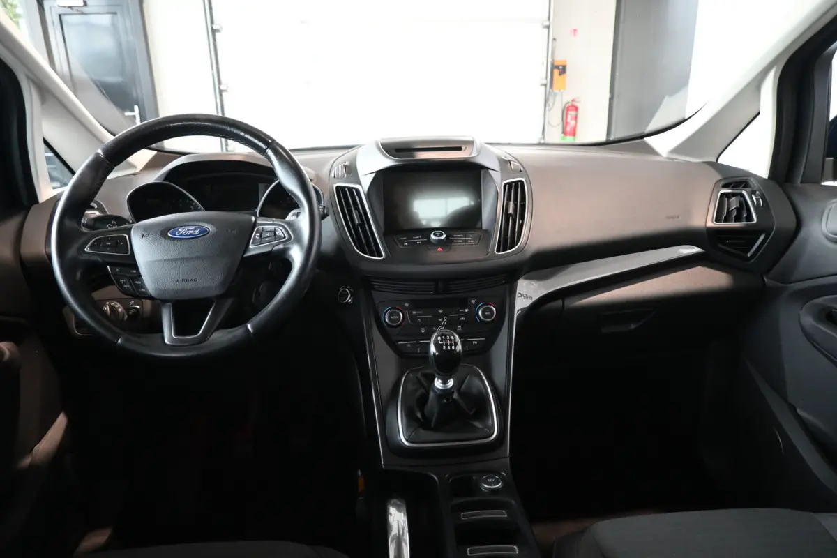 1.0 Titanium Nap! Clima PDC Cruise Navigatie CarPlay 1e Eigenaar! Inruil Mogelijk!