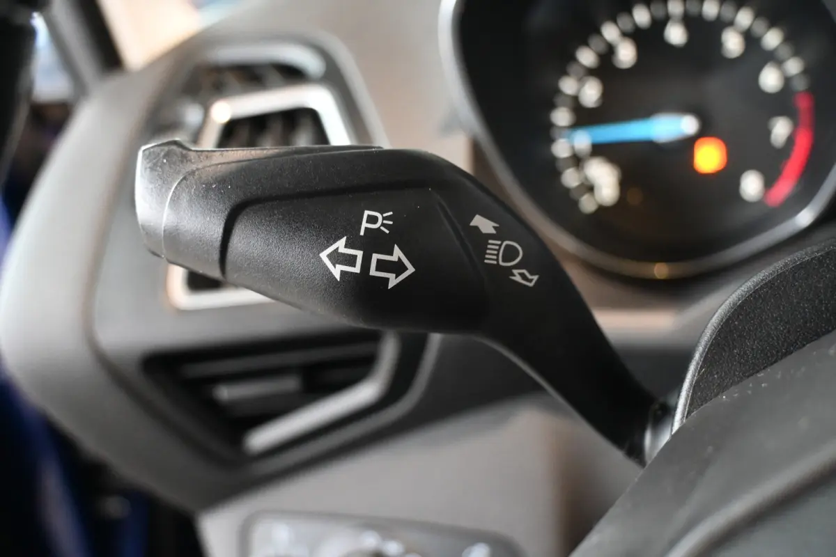 1.0 Titanium Nap! Clima PDC Cruise Navigatie CarPlay 1e Eigenaar! Inruil Mogelijk!