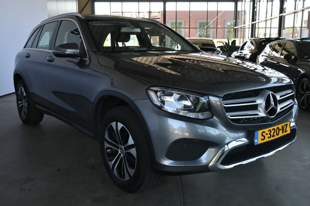 350e 4MATIC Business Solution Automaat Navigatie Stoelverwarming Trekhaak Rijklaaprijs! Inruil Mogelijk!