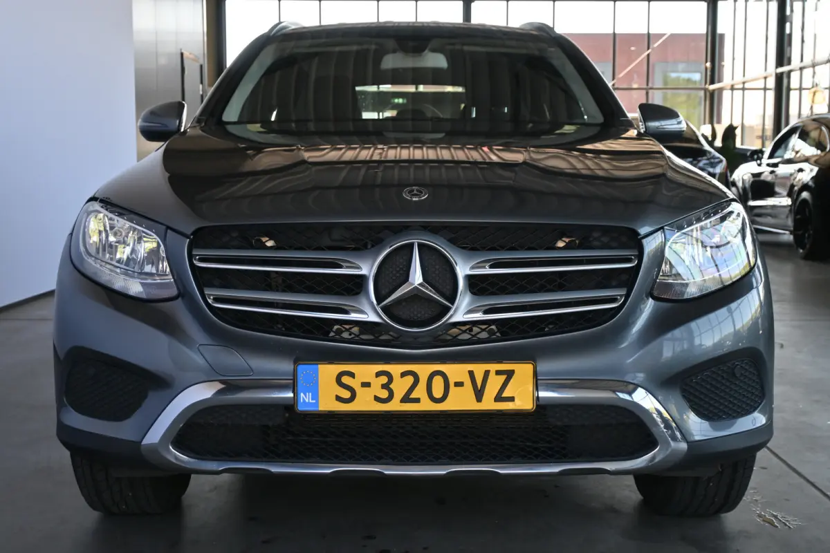 350e 4MATIC Business Solution Automaat Navigatie Stoelverwarming Trekhaak Rijklaaprijs! Inruil Mogelijk!