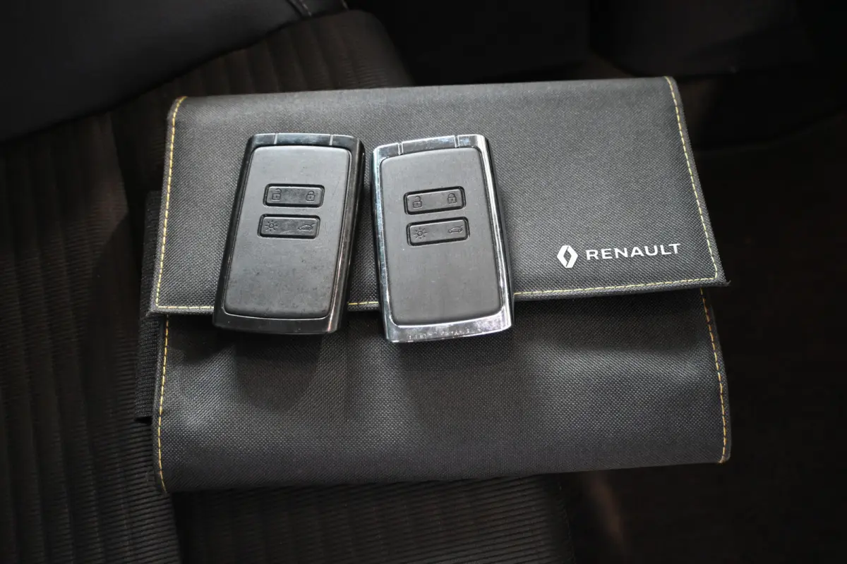 1.2 TCe Intens Clima Navigatie Cruise Control LED Rijklaarprijs! Inruil Mogelijk!
